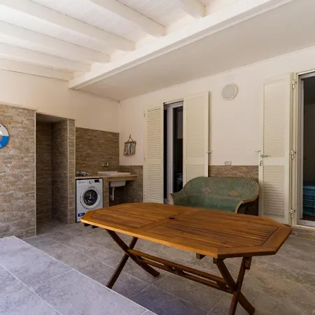 Il Pesciolino Beachouse Lido Marini